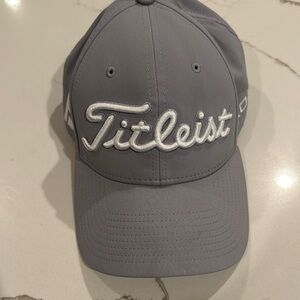 Titleist Gray Cap